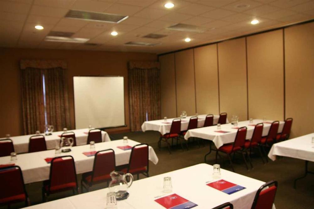 Hampton Inn Saint Robert Instalações foto