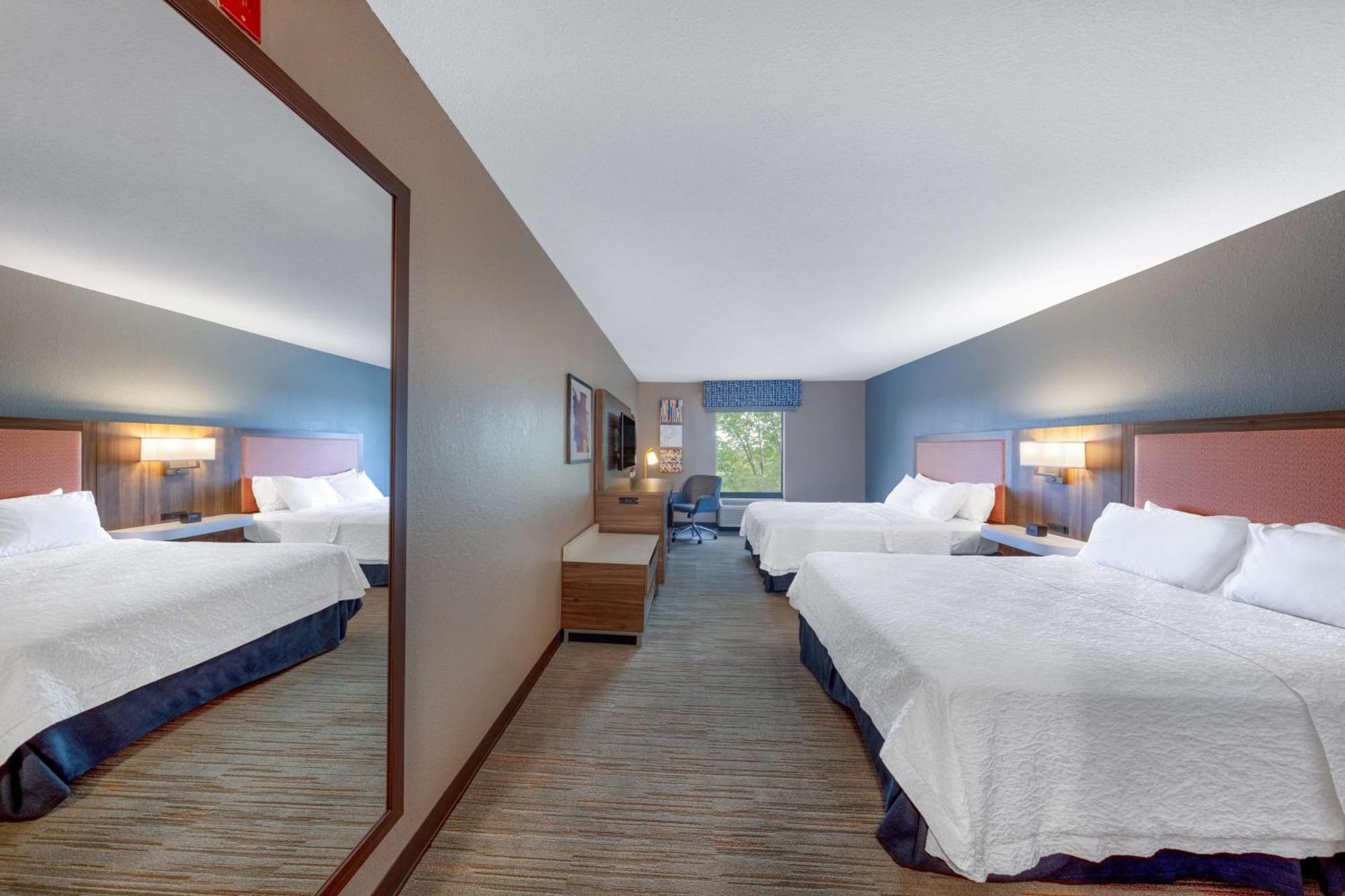 Hampton Inn Saint Robert Exterior foto